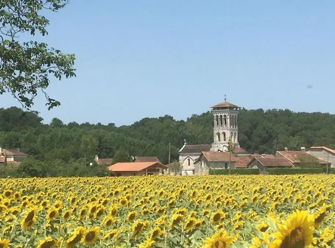 Le Texier The Nyaraló *